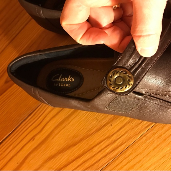 Clark’s Chocolate Brown Leather Flats, EUC, 9 - Picture 5 of 10
